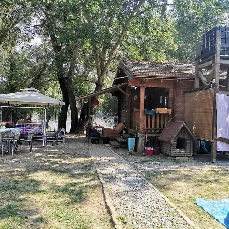 Exit Camping With Bungalow, Mobile Home, Tents, And Empty Spots With Private Acces To The Beach Campsite
