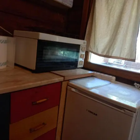 Exit Camping With Bungalow, Mobile Home, Tents, And Empty Spots With Private Acces To The Beach Campsite *